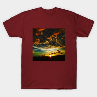 the beautiful sunset view from my garden T-Shirt